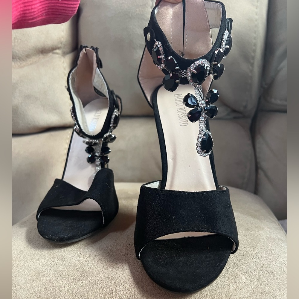 Black suede, with black large rhinestone free hanging accents, back zipper,4.5”